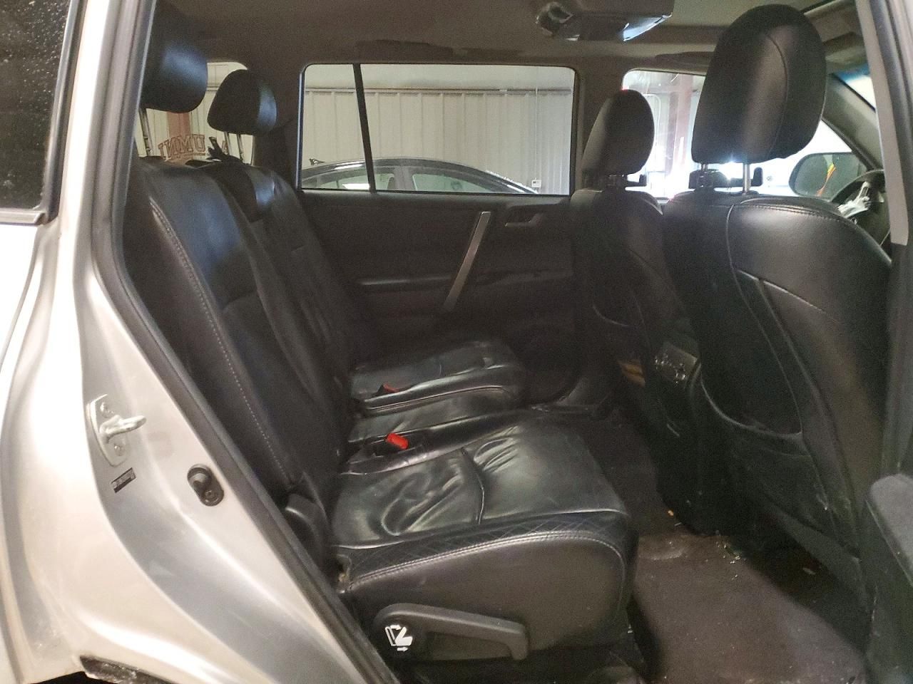 2013 Toyota Highlander Base