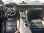 2018 Porsche Panamera Turbo