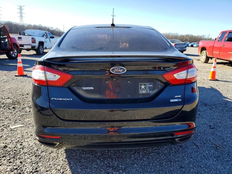2016 Ford Fusion se