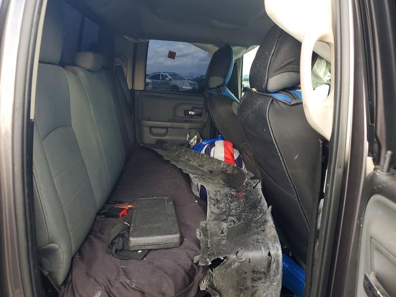 2015 Dodge Ram 1500 slt