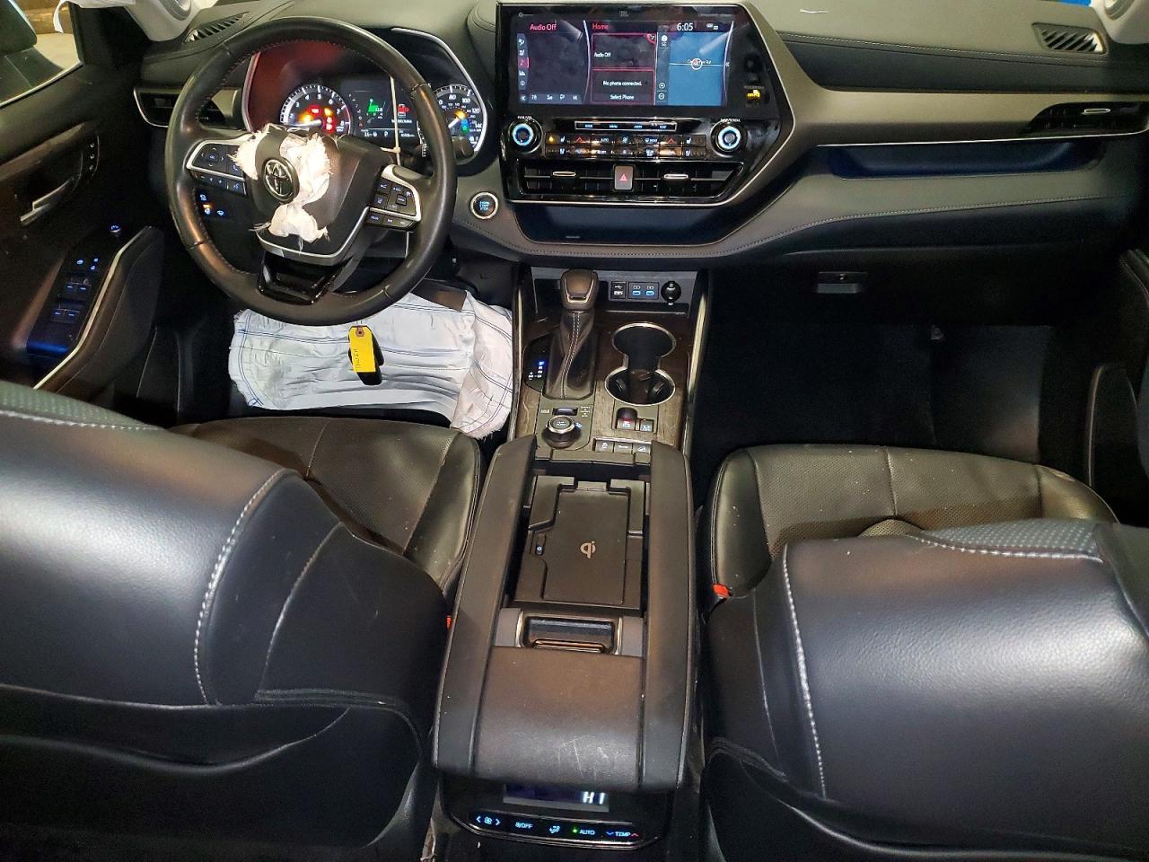 2022 Toyota Highlander Limited