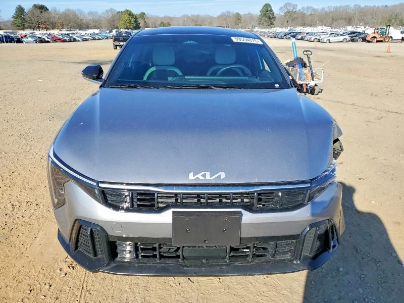 2025 KIA K4 gt Line
