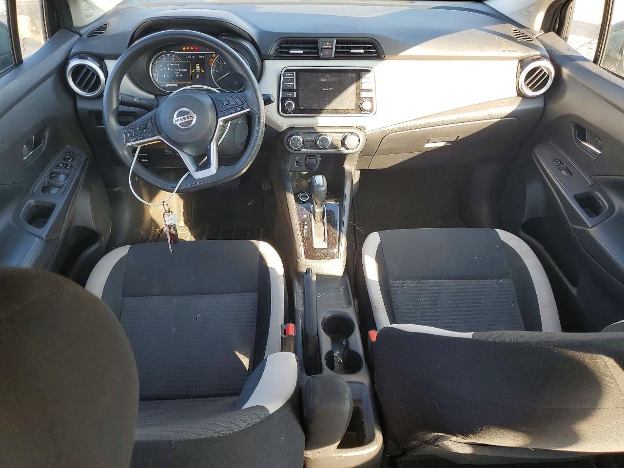 2020 Nissan Versa sv