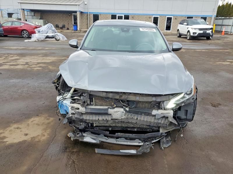 2019 Nissan Altima sv