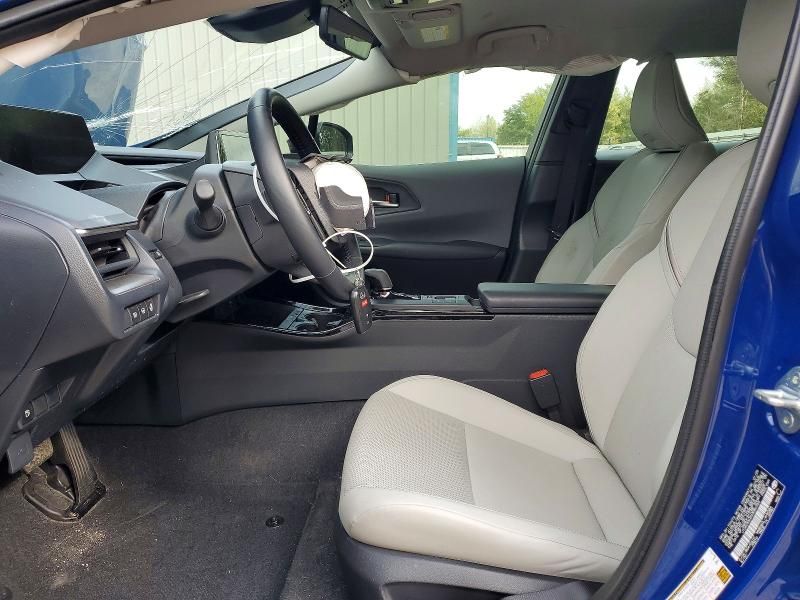 2025 Toyota Prius xle