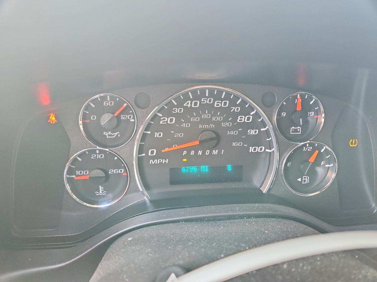 2021 Chevrolet Express G2500 LS