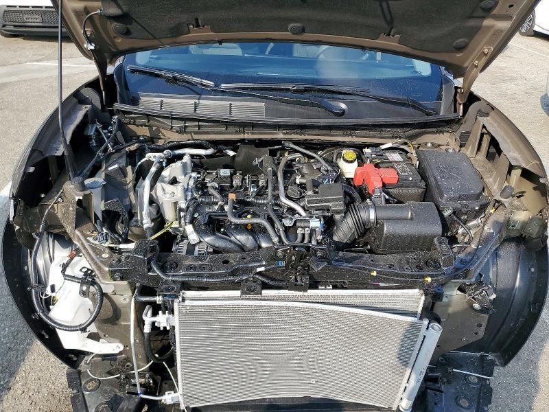 2025 Nissan Kicks sv