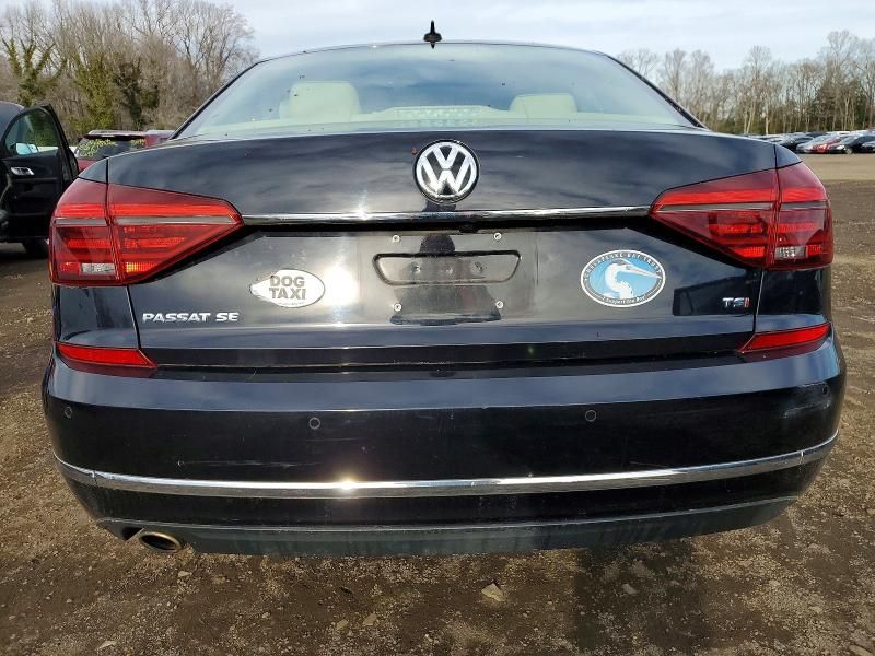 2018 Volkswagen Passat se