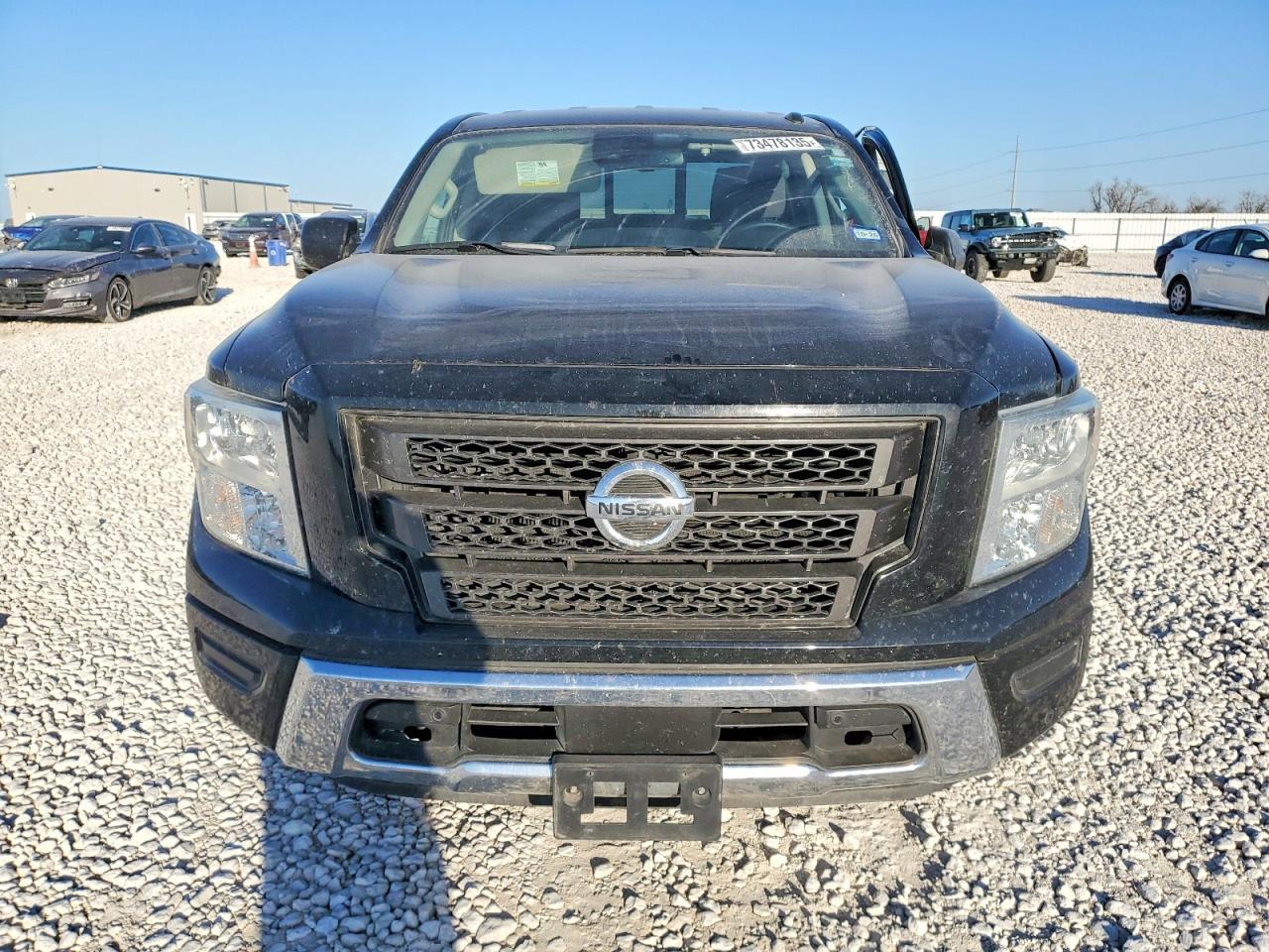 2021 Nissan Titan SV