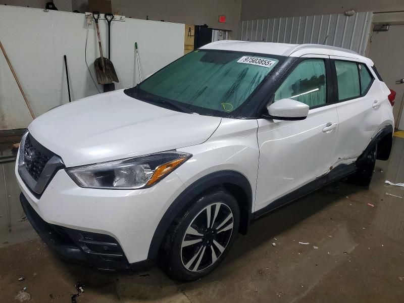 2018 Nissan Kicks s