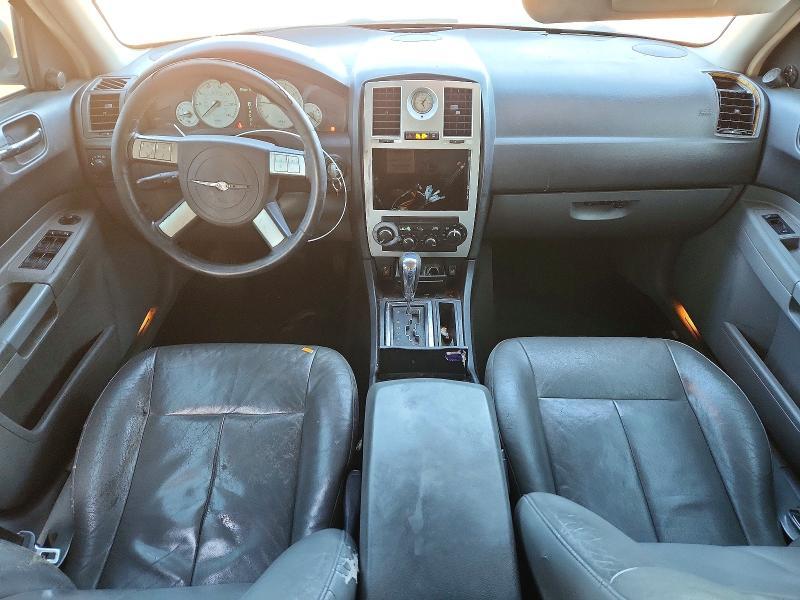 2005 Chrysler 300 Touring
