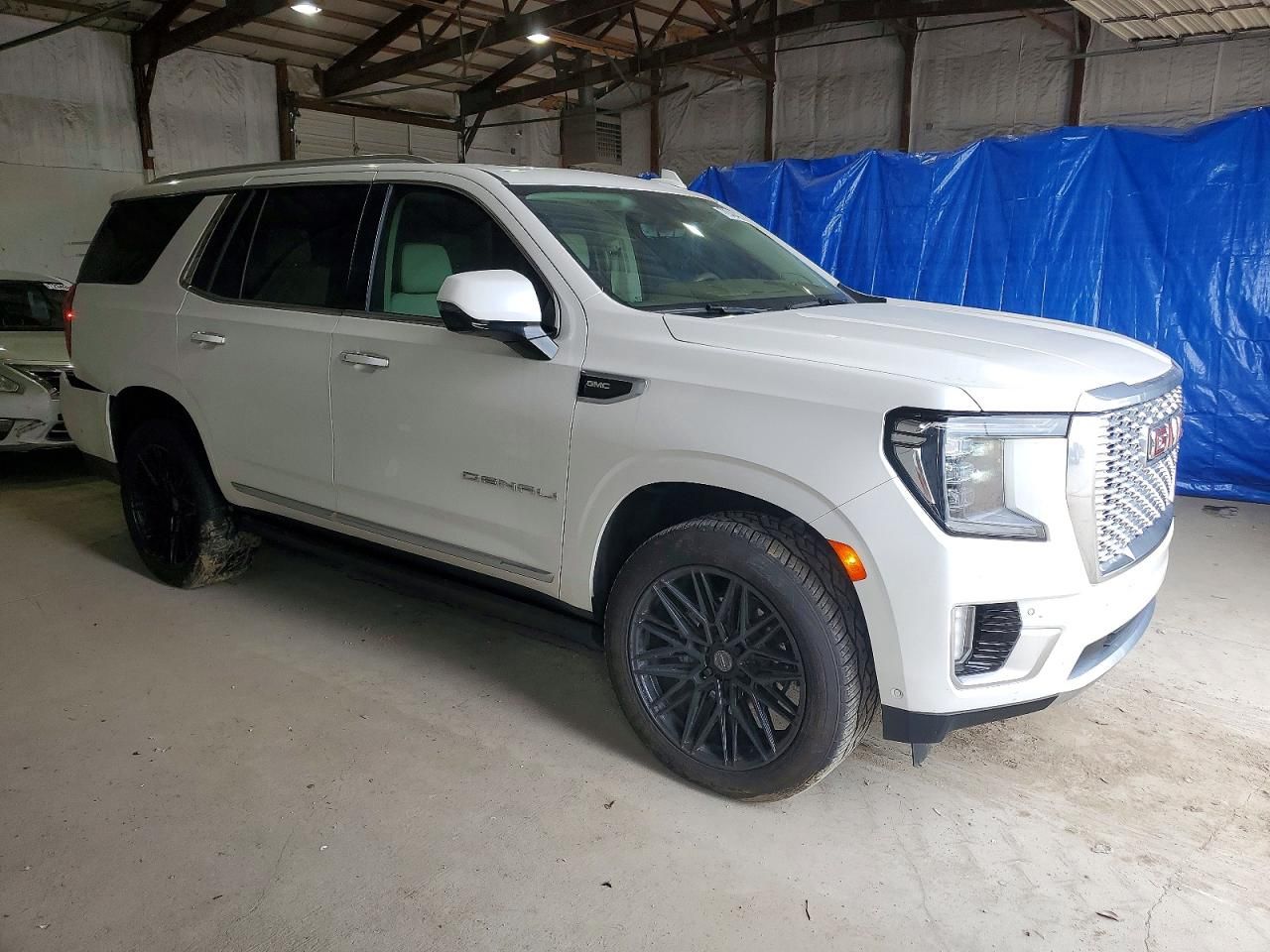 2024 GMC Yukon Denali