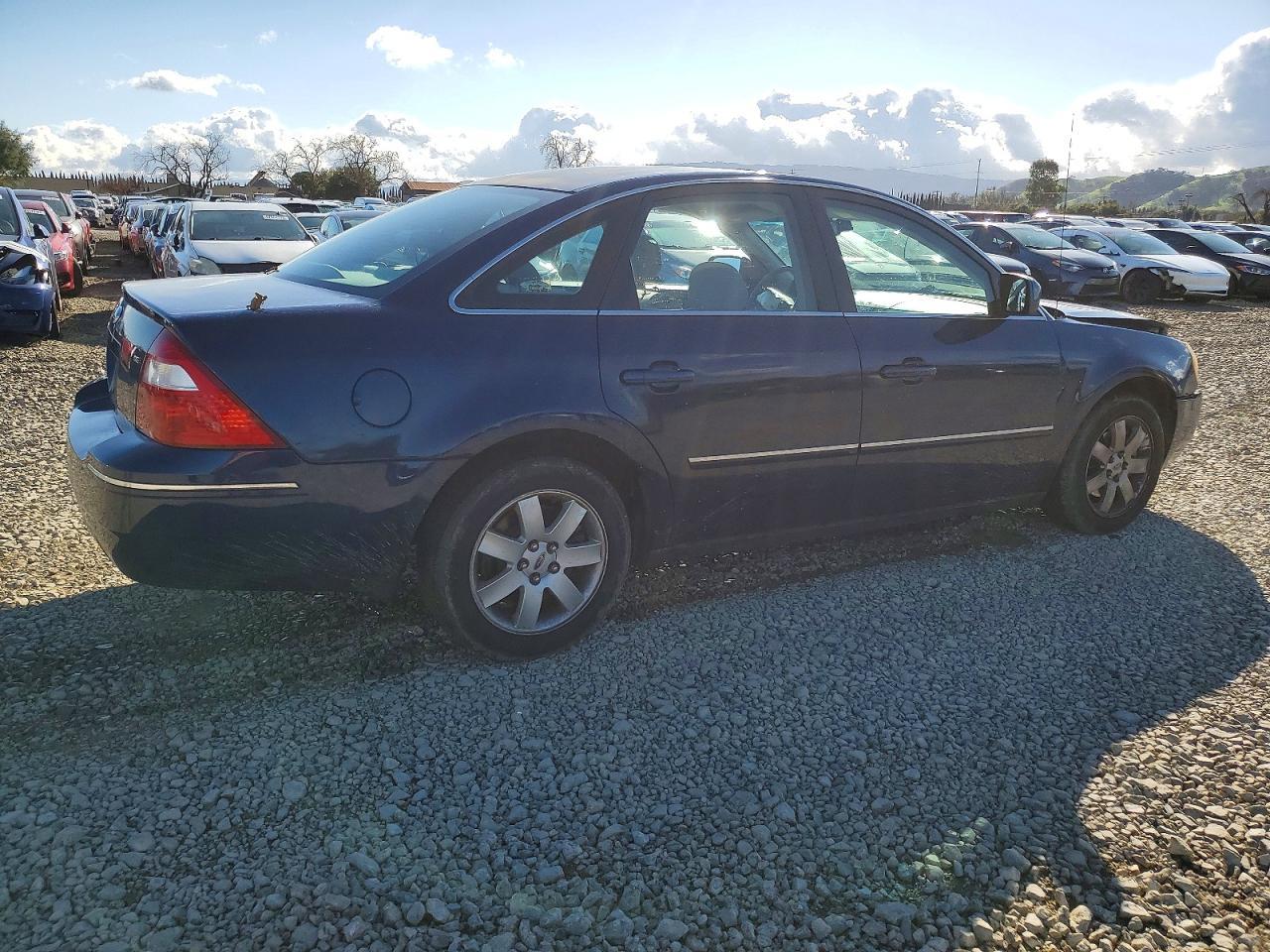 2005 Ford Five Hundred sel