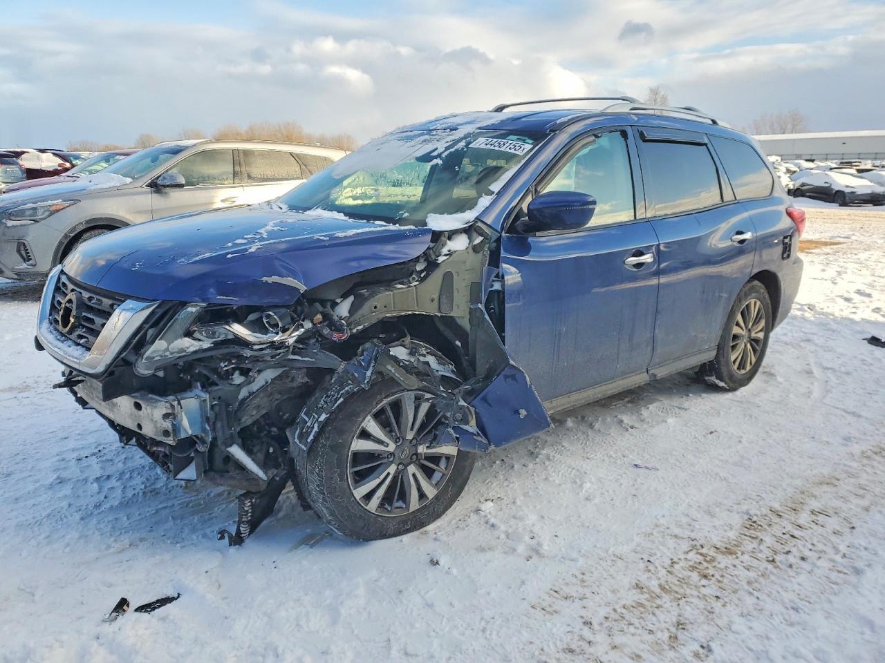2018 Nissan Pathfinder s