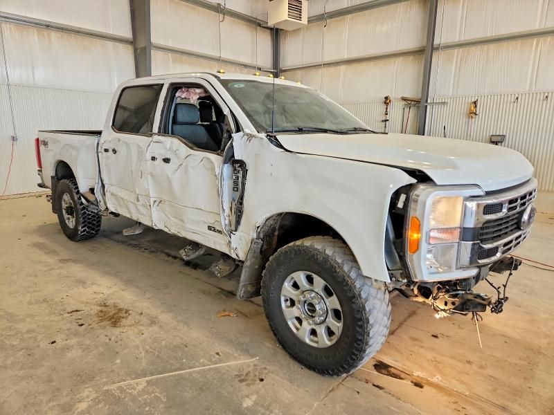 2023 Ford F350 Super Duty