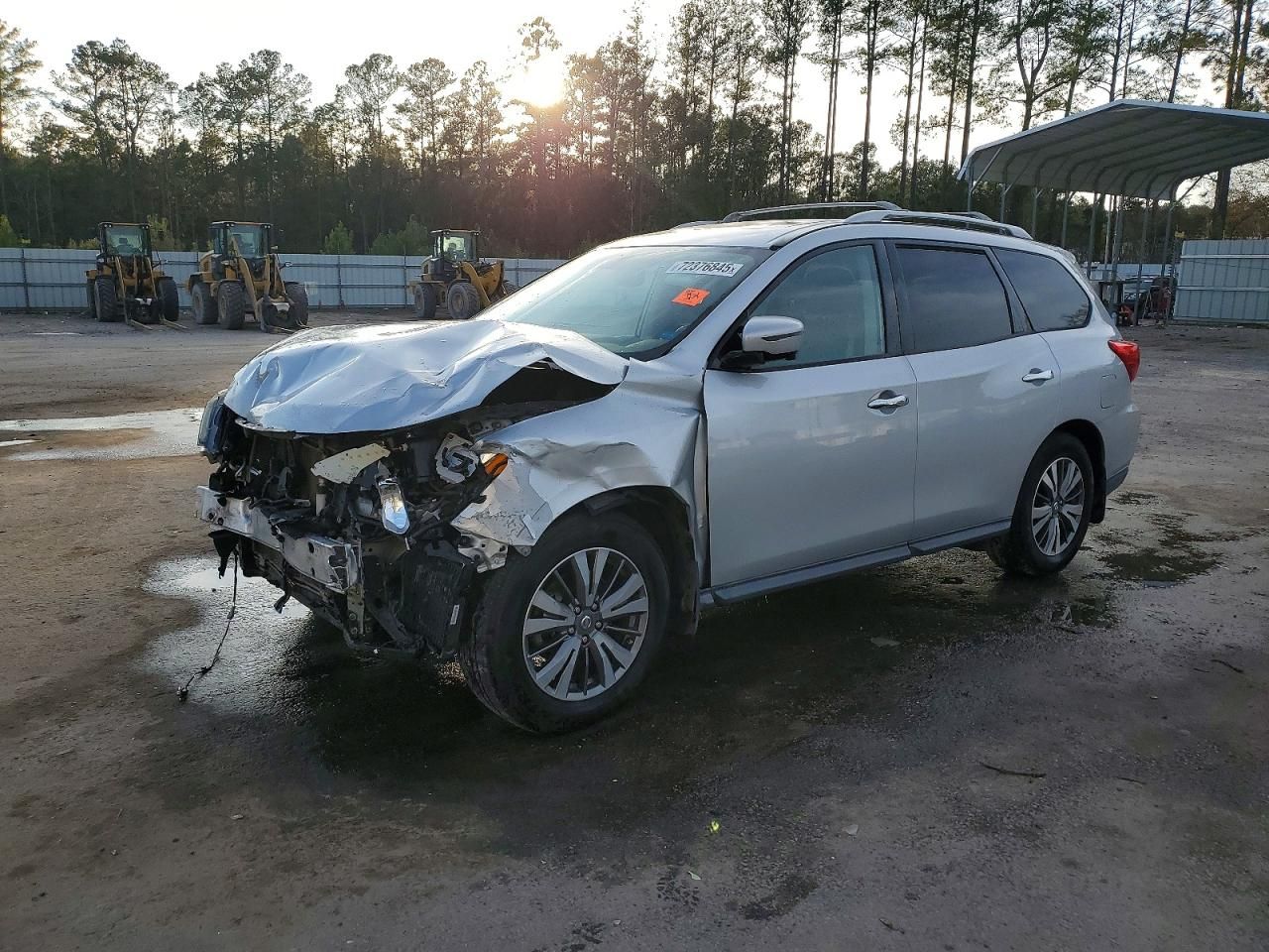 2017 Nissan Pathfinder s