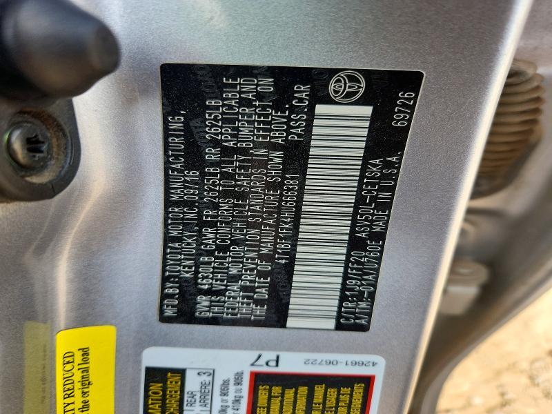 2017 Toyota Camry le