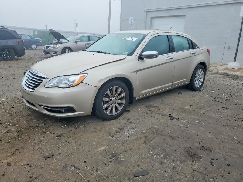 2014 Chrysler 200 Limited