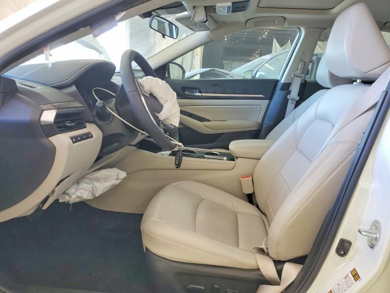 2022 Nissan Altima sl