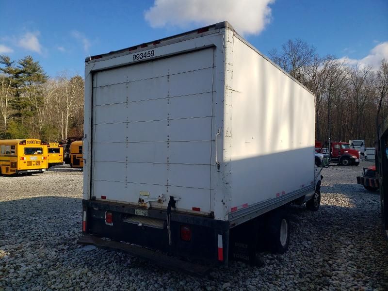 1999 Ford E450 box Truck