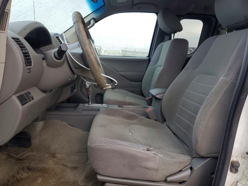 2015 Nissan Frontier s