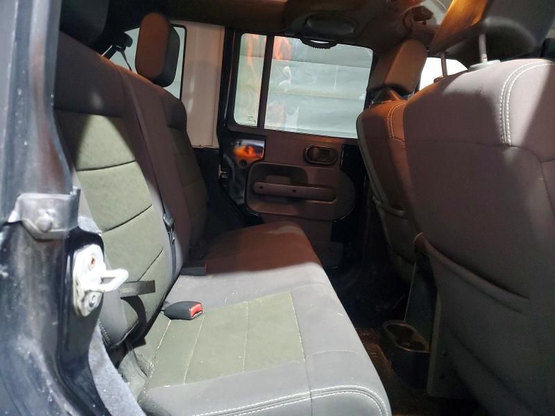 2010 Jeep Wrangler Unlimited Sport