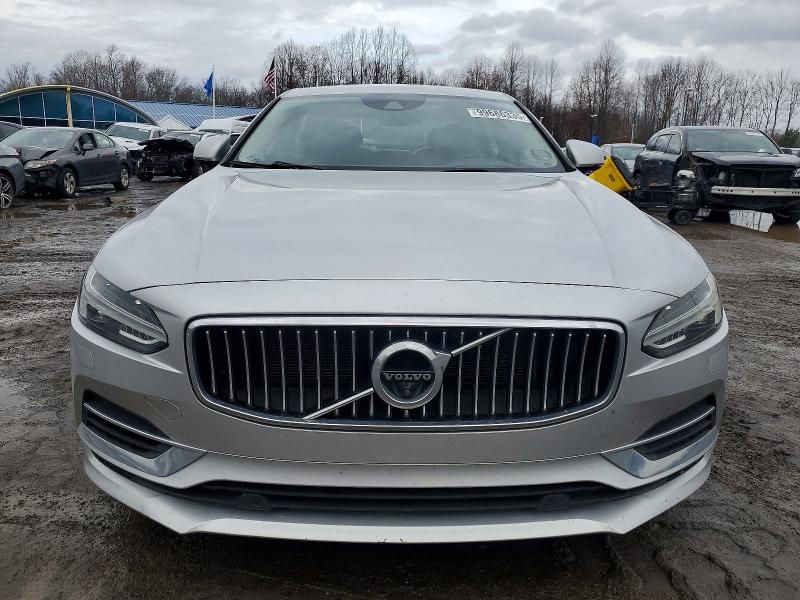 2018 Volvo S90 T8 Inscription