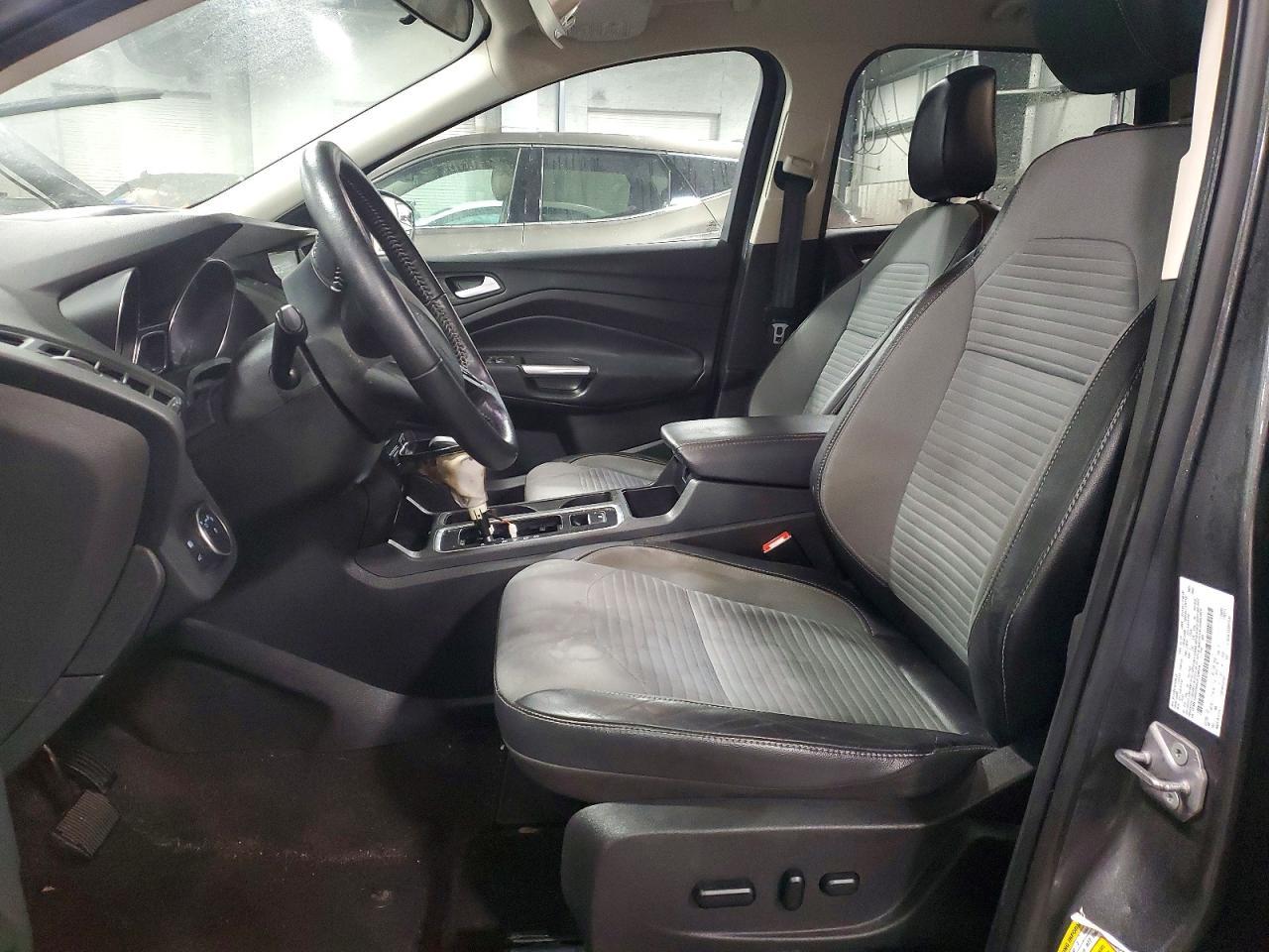 2019 Ford Escape se