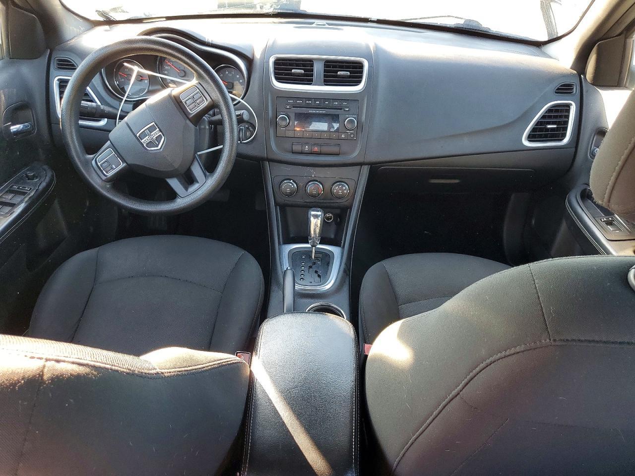 2014 Dodge Avenger se