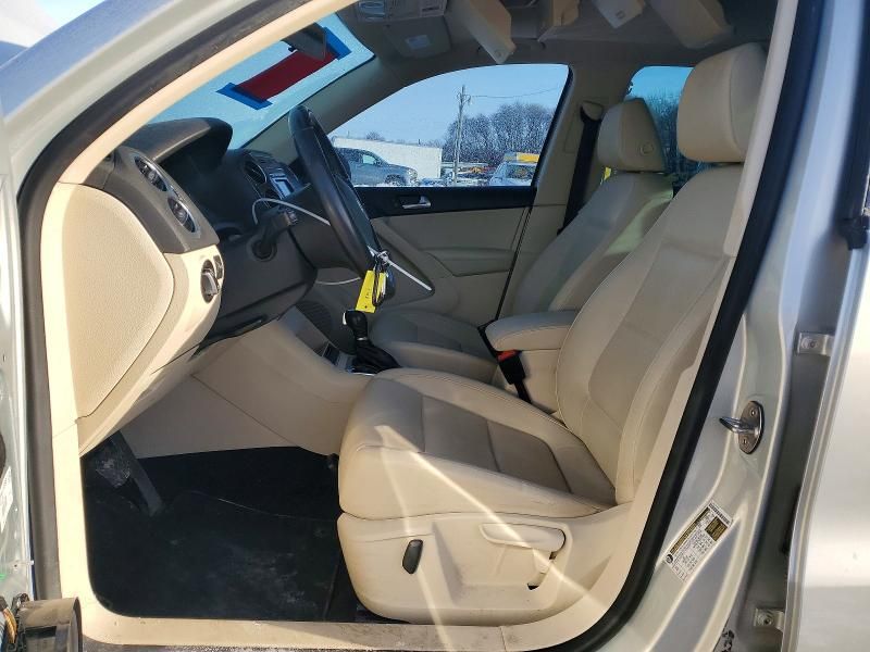 2012 Volkswagen Tiguan s