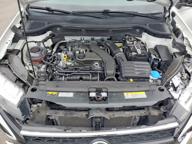 2023 Volkswagen Taos se