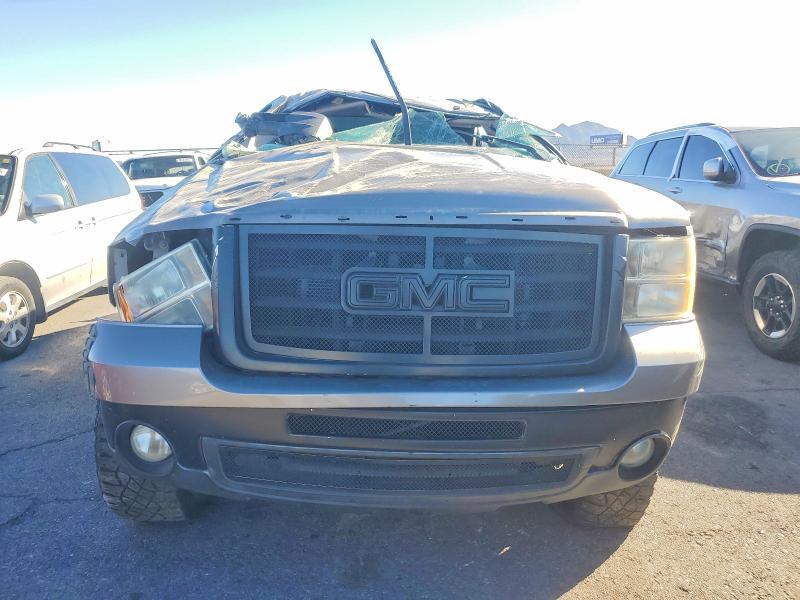 2009 GMC Sierra K2500 SLE