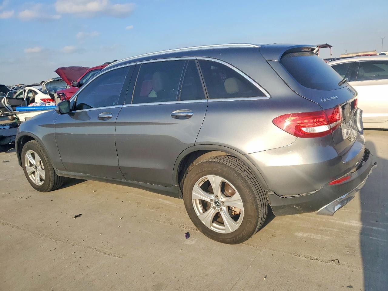 2018 Mercedes-Benz Glc 300