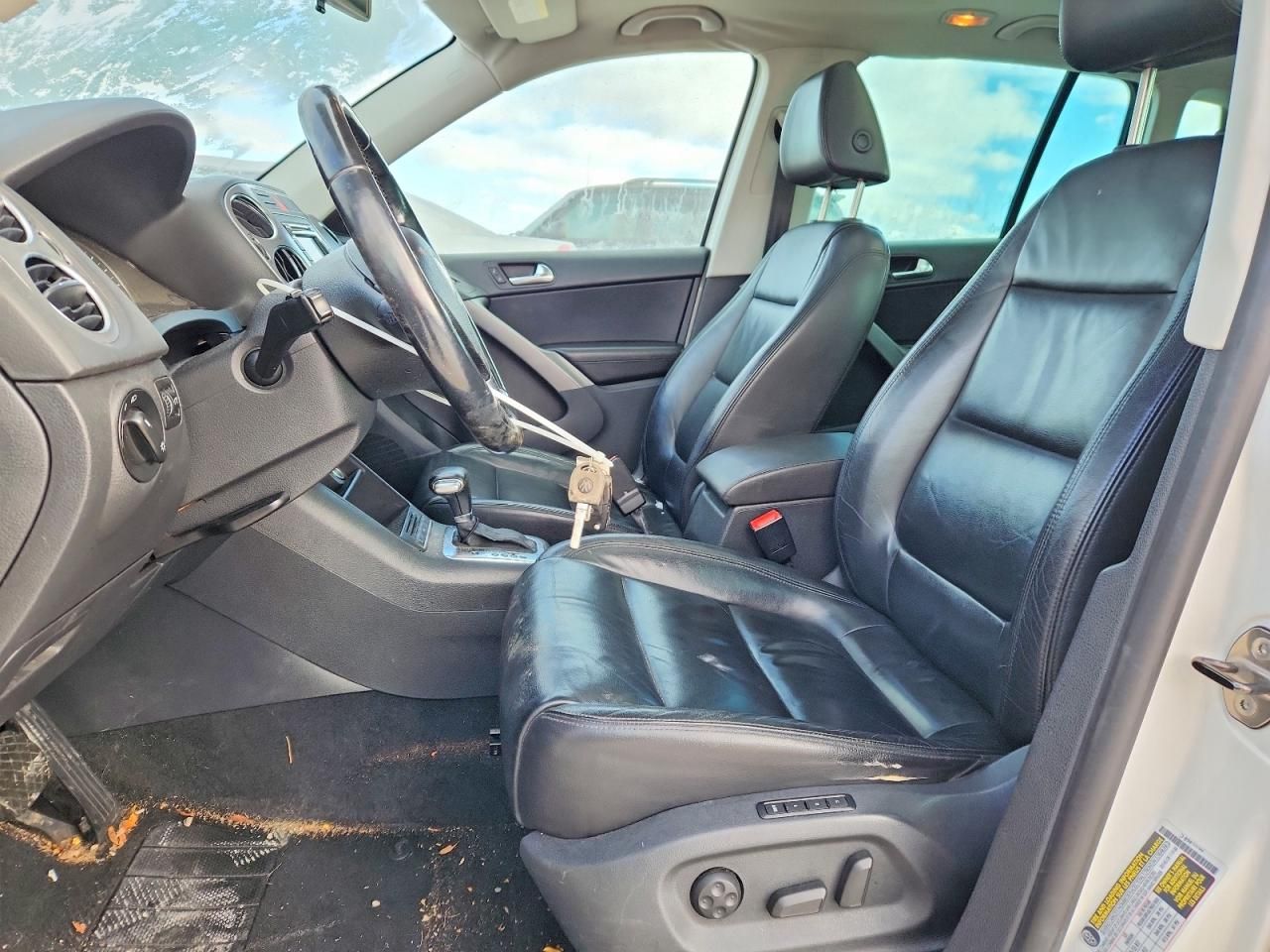 2010 Volkswagen Tiguan se