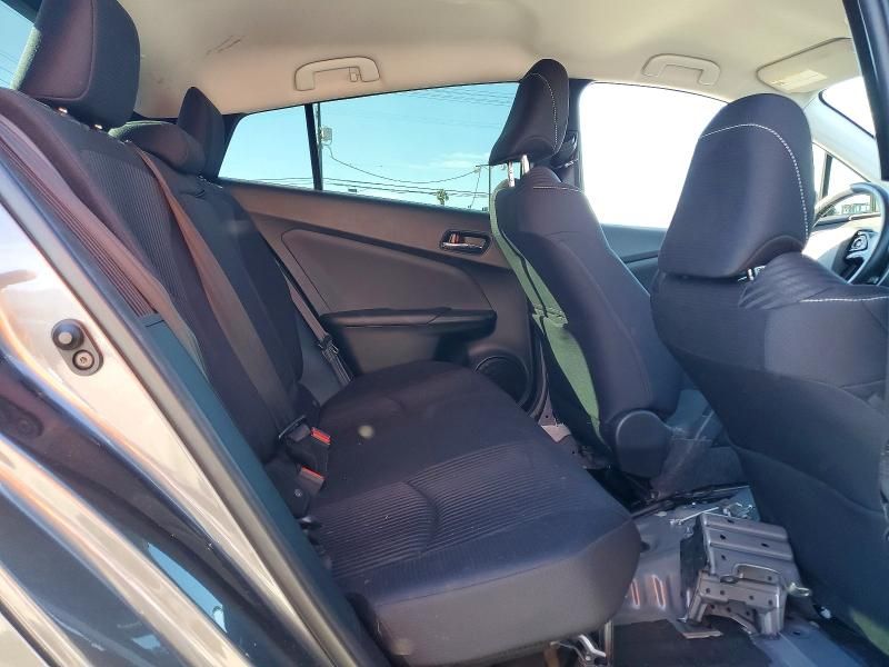 2021 Toyota Prius Prime le