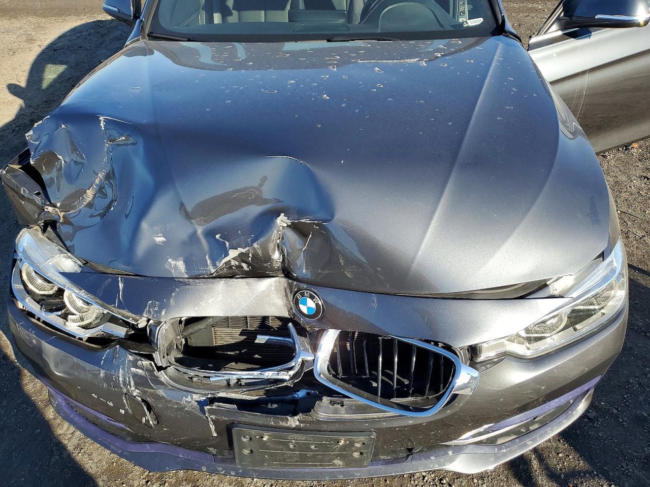 2018 BMW 330 xi