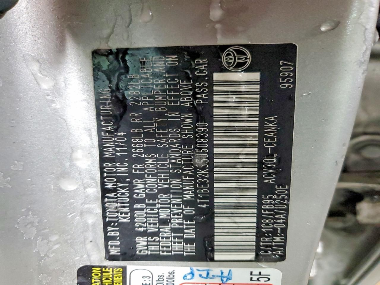 2005 Toyota Camry le