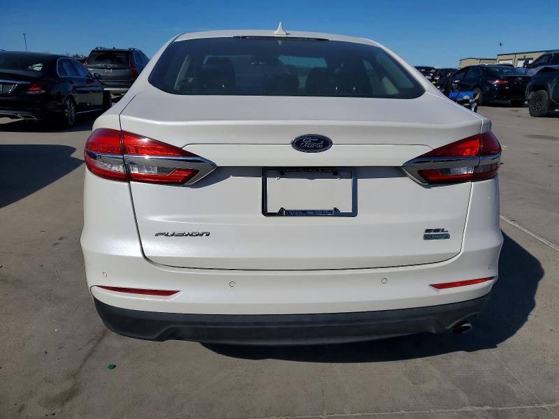 2019 Ford Fusion sel