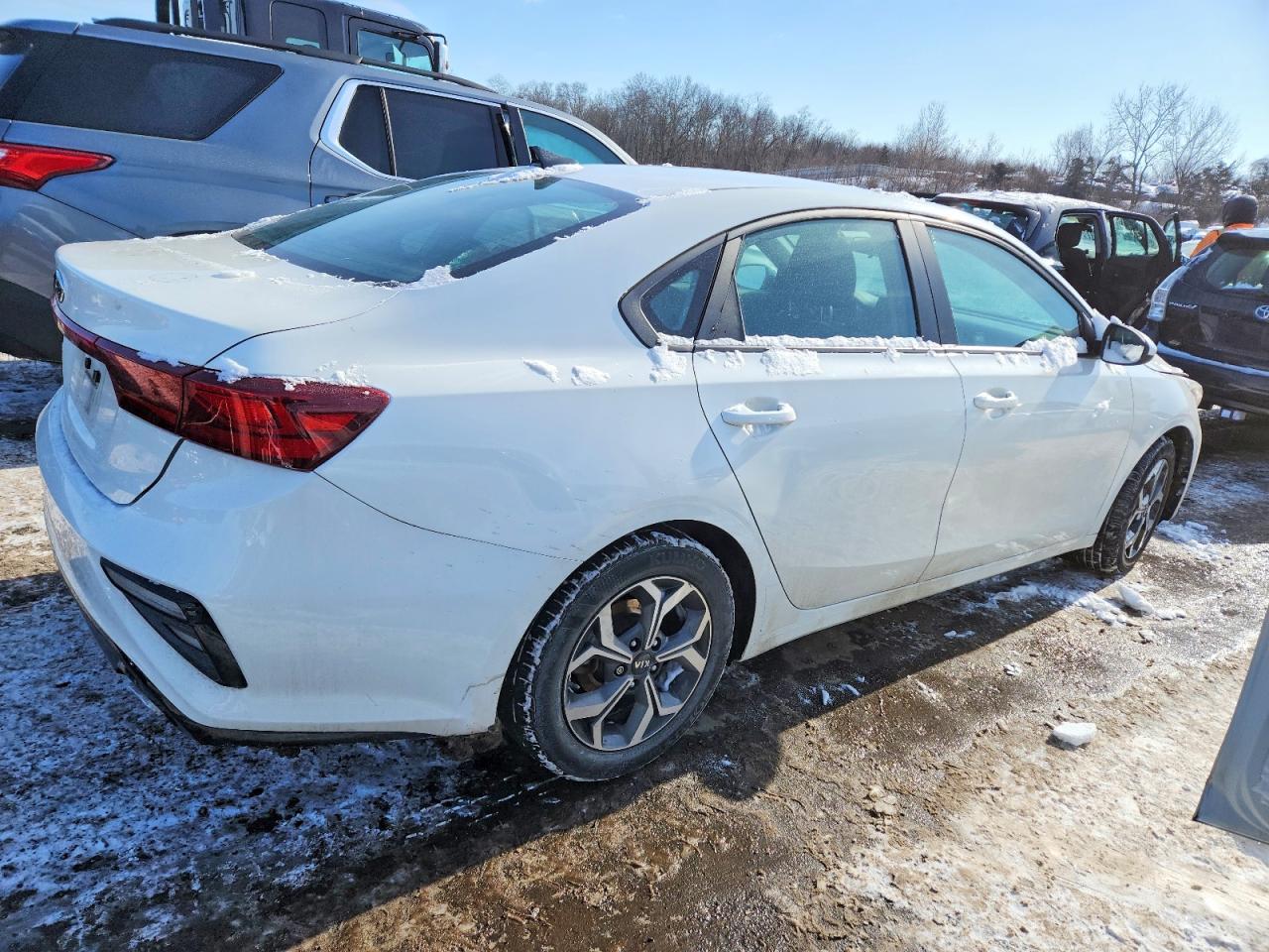 2021 KIA Forte fe
