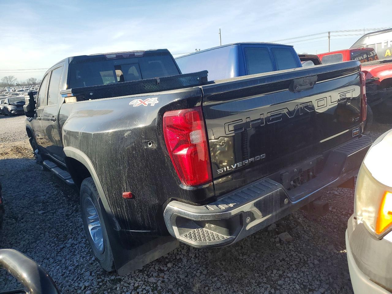 2021 Chevrolet Silverado K3500 lt