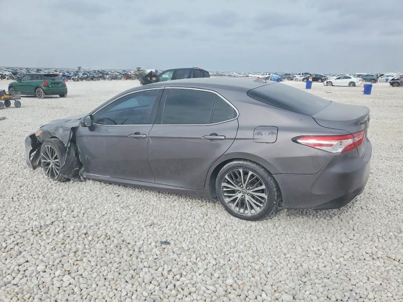 2020 Toyota Camry le