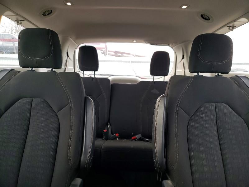 2018 Chrysler Pacifica Touring Plus