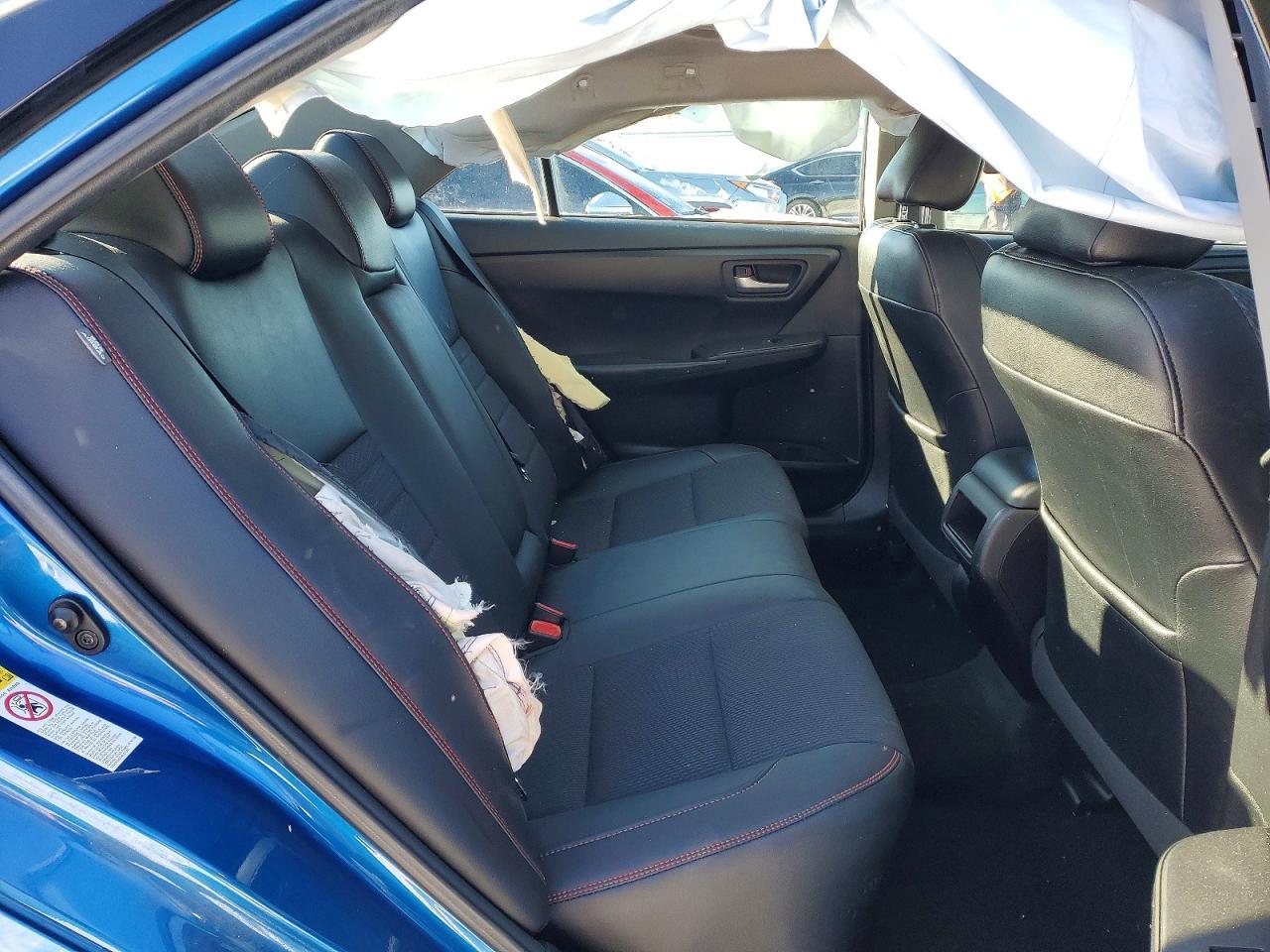 2017 Toyota Camry le