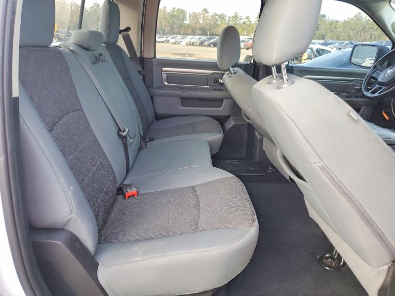 2019 Dodge Ram 1500 Classic slt