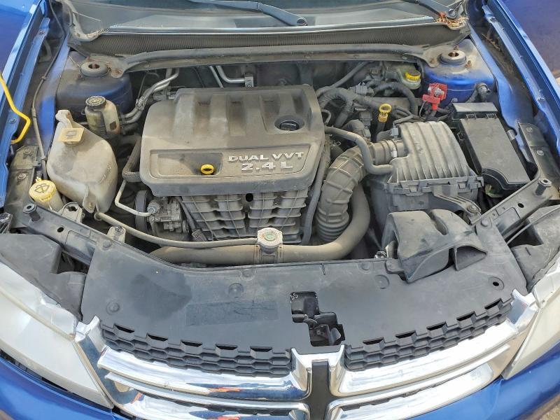 2013 Dodge Avenger se