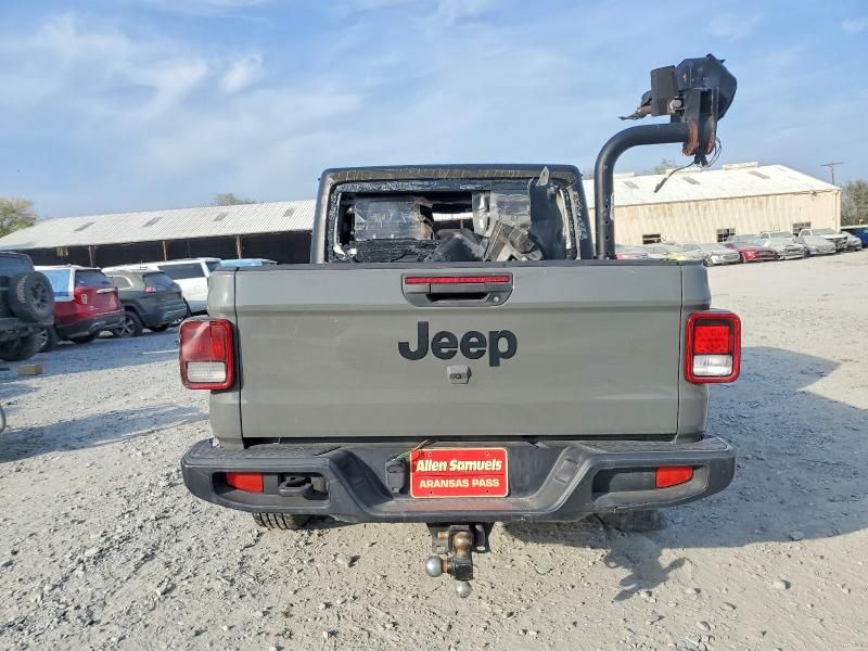 2022 Jeep Gladiator Sport