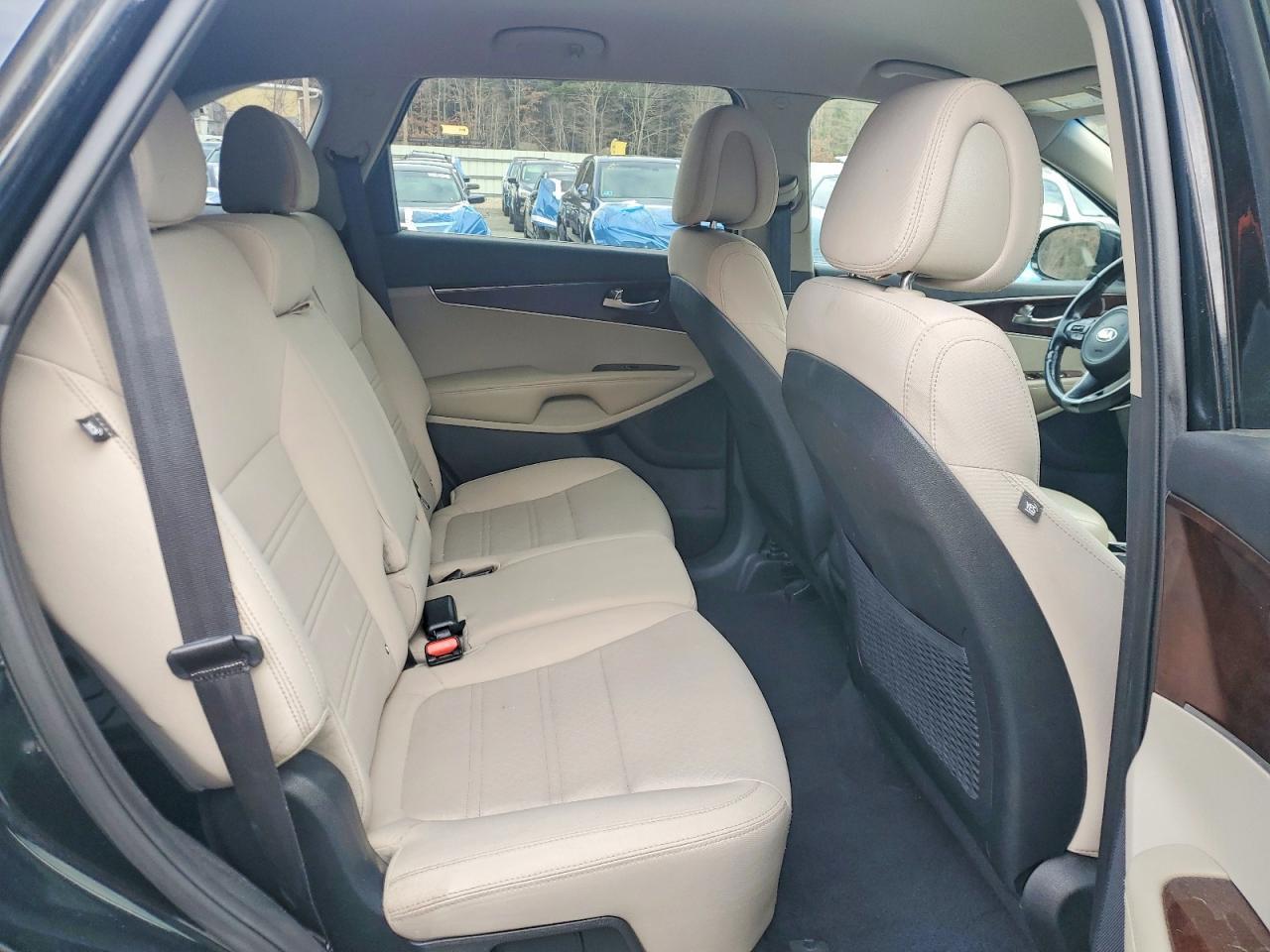 2016 KIA Sorento lx