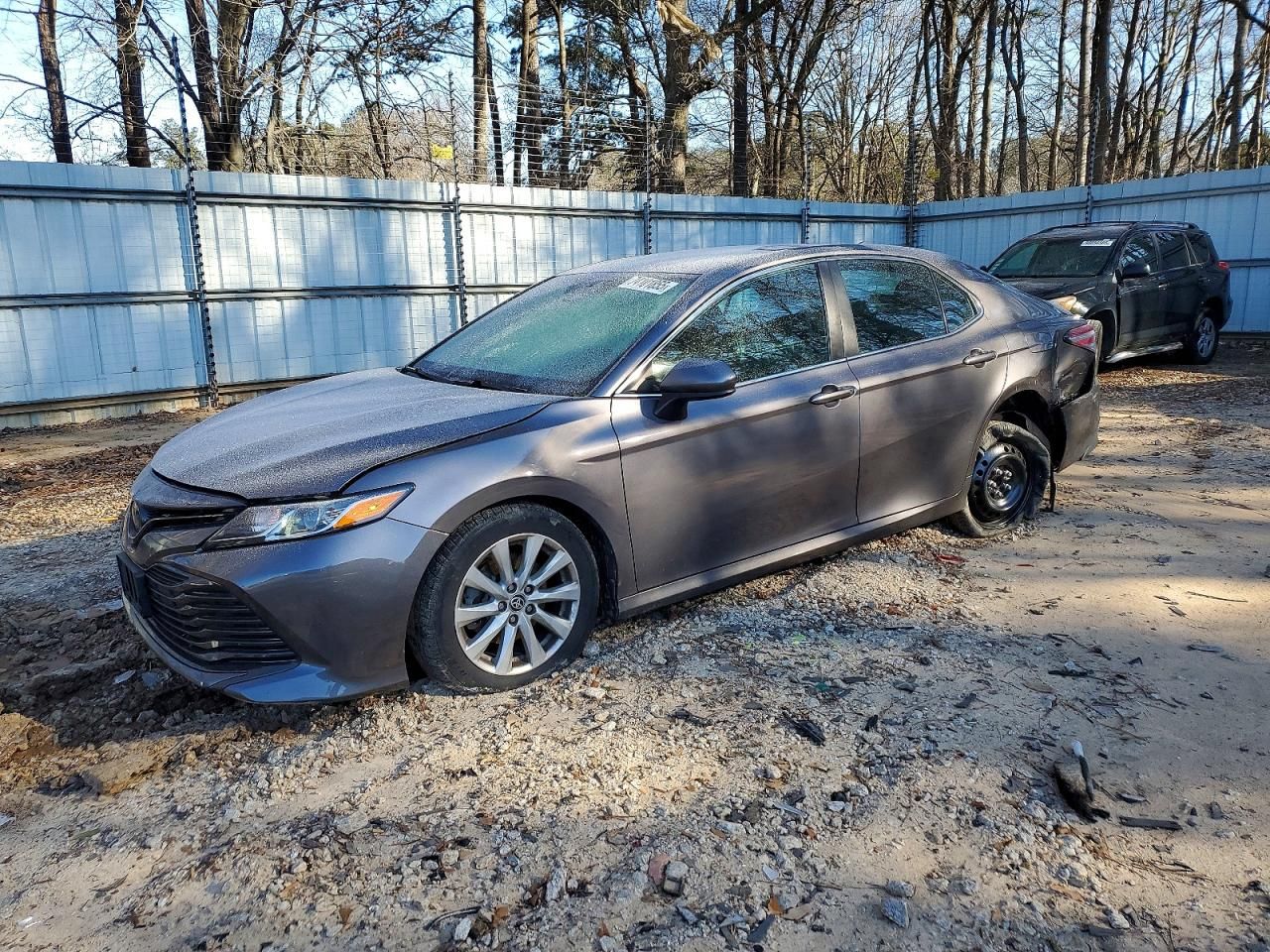 2020 Toyota Camry le