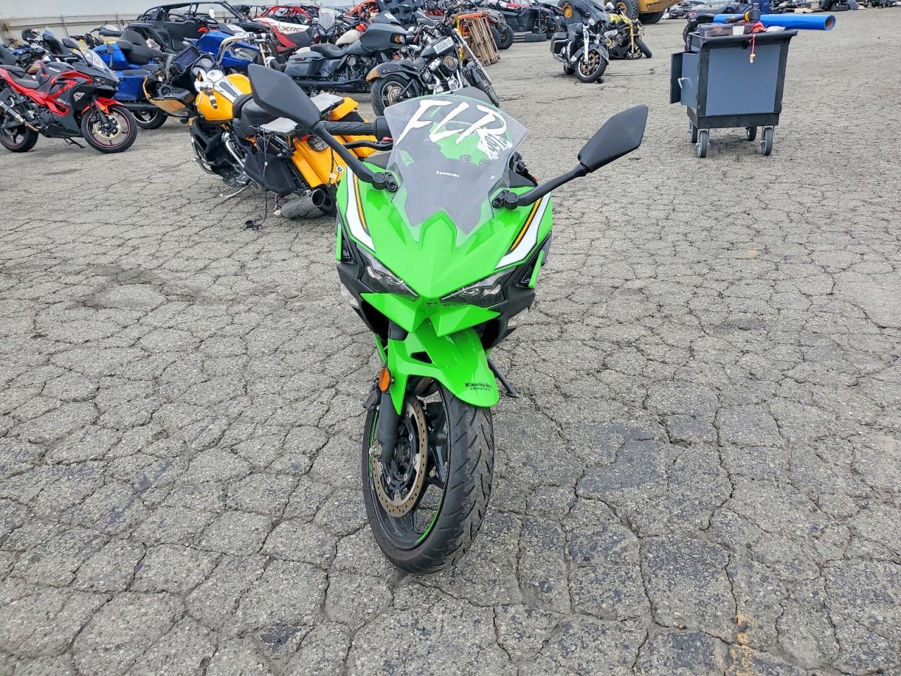 2025 Kawasaki EX500 H