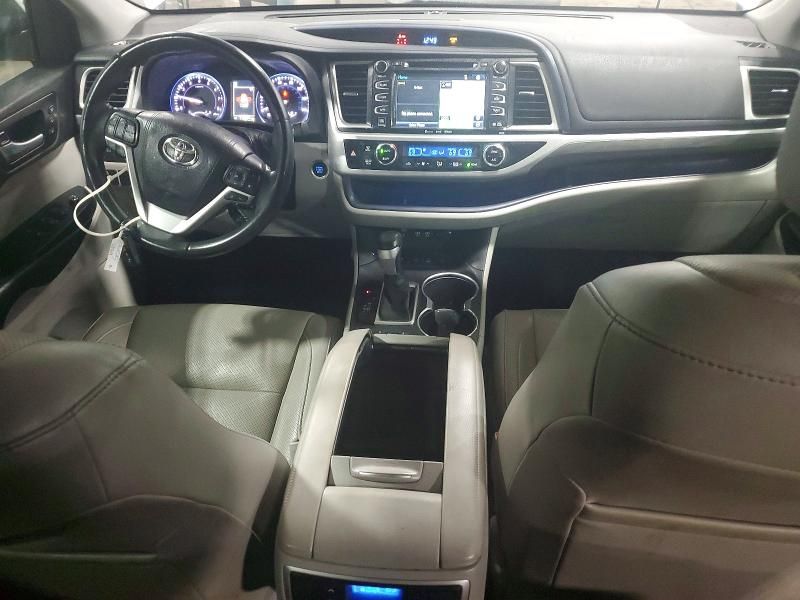 2017 Toyota Highlander Limited